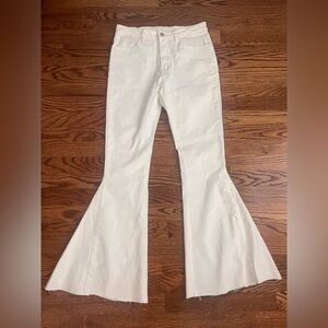 Saints & Hearts White Flare Wide Leg Jeans High-Waisted - Medium